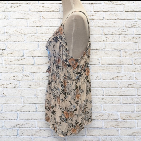 Torrid Floral Blouse Tank Camisole Size 4 4X 26 - Picture 2 of 4